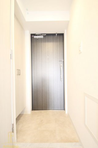 玄関　サムティ福島Rufle