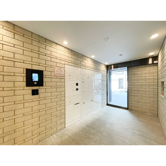 居室・リビング　こちらの居間で趣味の時間をお楽しみください