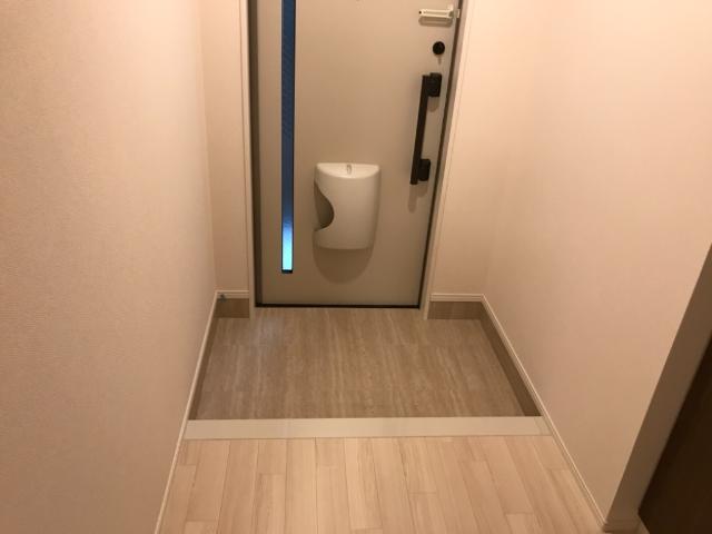 玄関　玄関