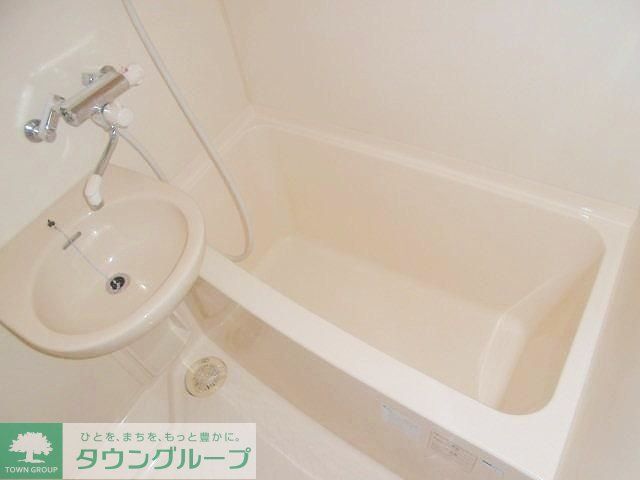 バス・シャワールーム　お部屋探しは株式会社　タウンハウジング　までお気軽にお問合…