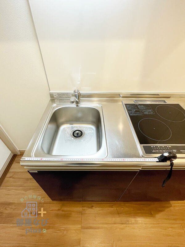 キッチン　※他号室写真です