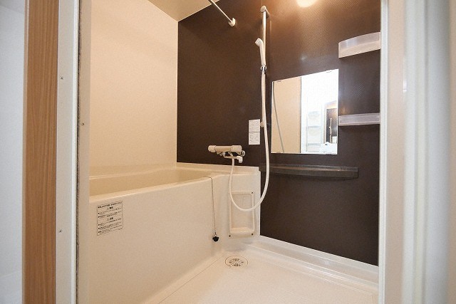 バス・シャワールーム　バス・シャワールーム