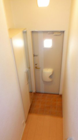 玄関　シンプルで使いやすい玄関です