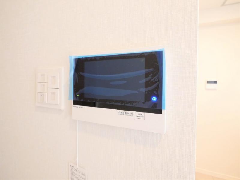 セキュリティ　※反転タイプの写真を使用しています。