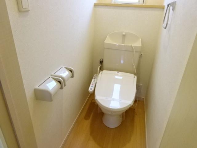 トイレ　シャワー付トイレ