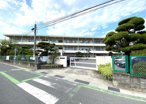 小学校　岡山市立庄内小学校（小学校）まで468m