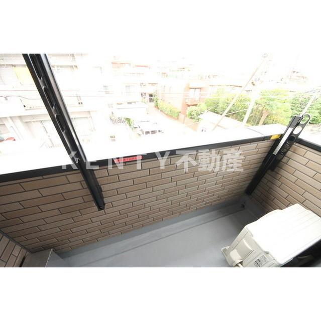 バルコニー　バルコニー付きです