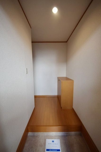 玄関　☆別部屋参考写真☆