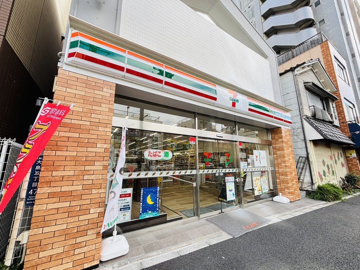 コンビニ　セブンイレブン（コンビニ）まで55m