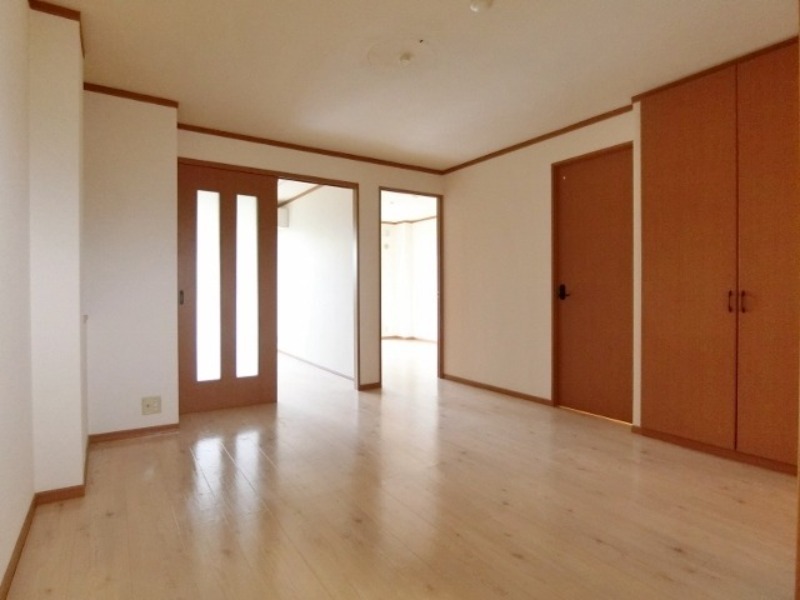 居室・リビング　図面と現状に相違がある場合には現状を優先