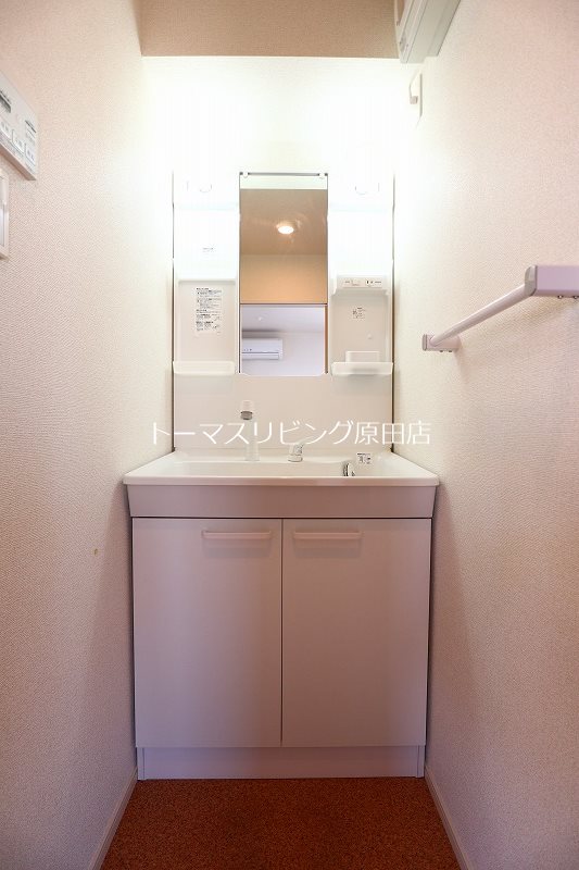 洗面設備　301号室写真