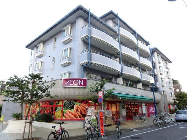建物外観　★１階にスーパーが入った便利なマンションです★