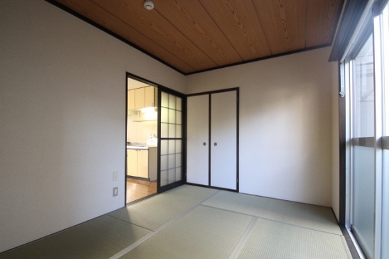 居室・リビング　※別部屋の写真です