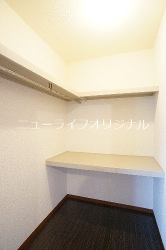 収納　ウォークインクローゼット付きでお部屋を広く使えます！