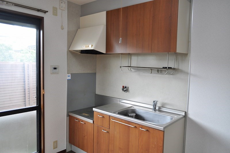 キッチン　2口ガスコンロ設置可能です。