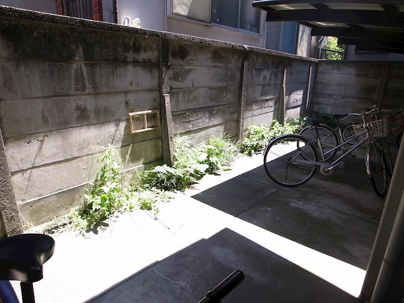 その他　駐輪場も敷地内にございます★