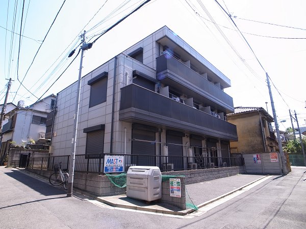 建物外観　積水ハウスのシャーメゾン★耐震性もバッチリです♪