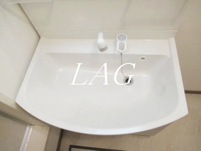 洗面設備　洗面台です。