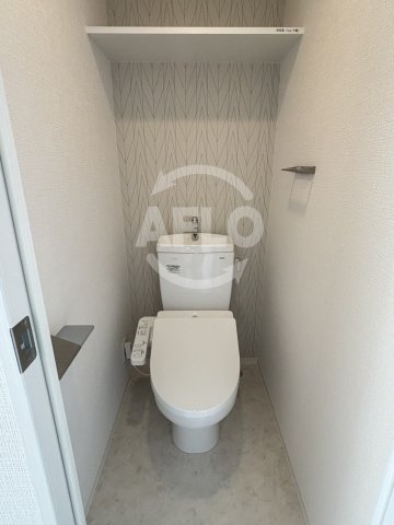 トイレ　エスリード弁天町ルシェンテ　トイレ