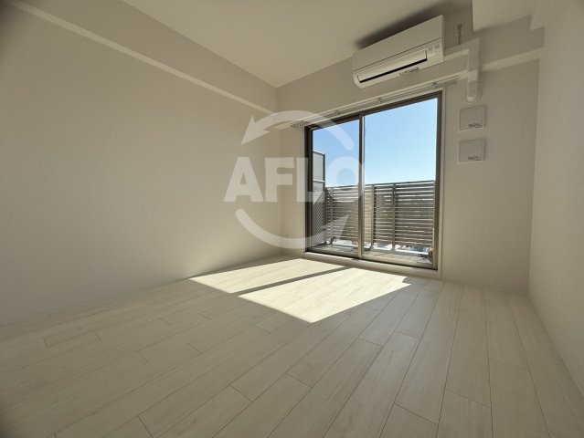 居室・リビング　エスリード弁天町ルシェンテ　居間・リビング