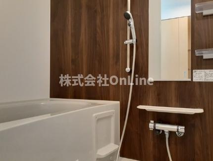 バス・シャワールーム