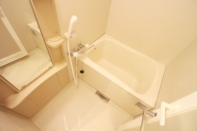 バス・シャワールーム　★ゆったりバスルーム★