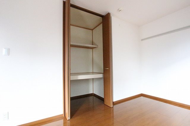 収納　～Ａ棟内装参考写真～