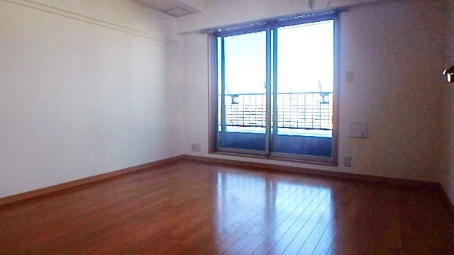 居室・リビング　※別号室参考写真