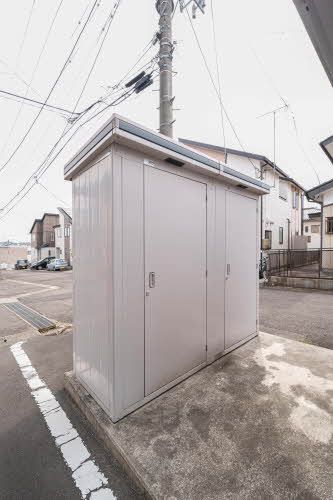 建物外観　ストッカー