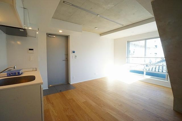 居室・リビング　※別部屋参考写真