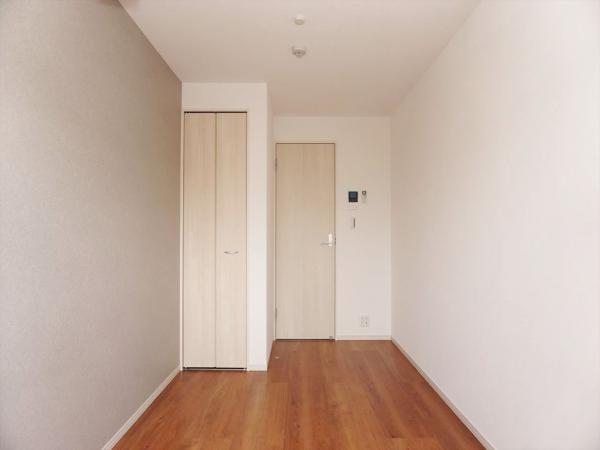 居室・リビング　内装