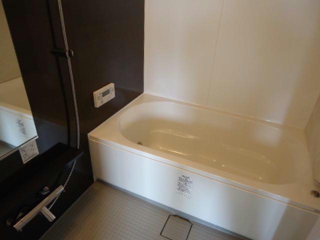 バス・シャワールーム　※別部屋参照参考写真