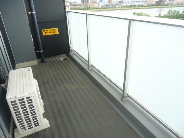 バルコニー　※別部屋参照参考写真