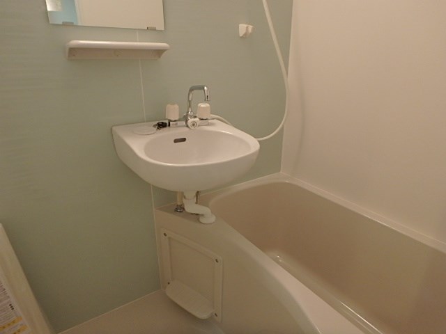 バス・シャワールーム　参考写真