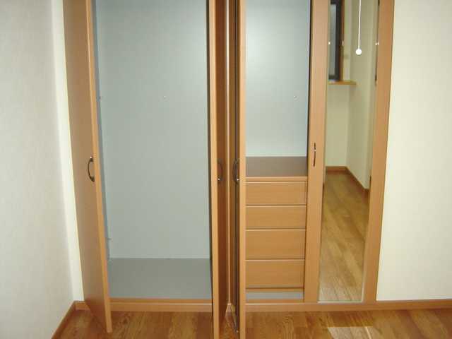 収納　クローゼット