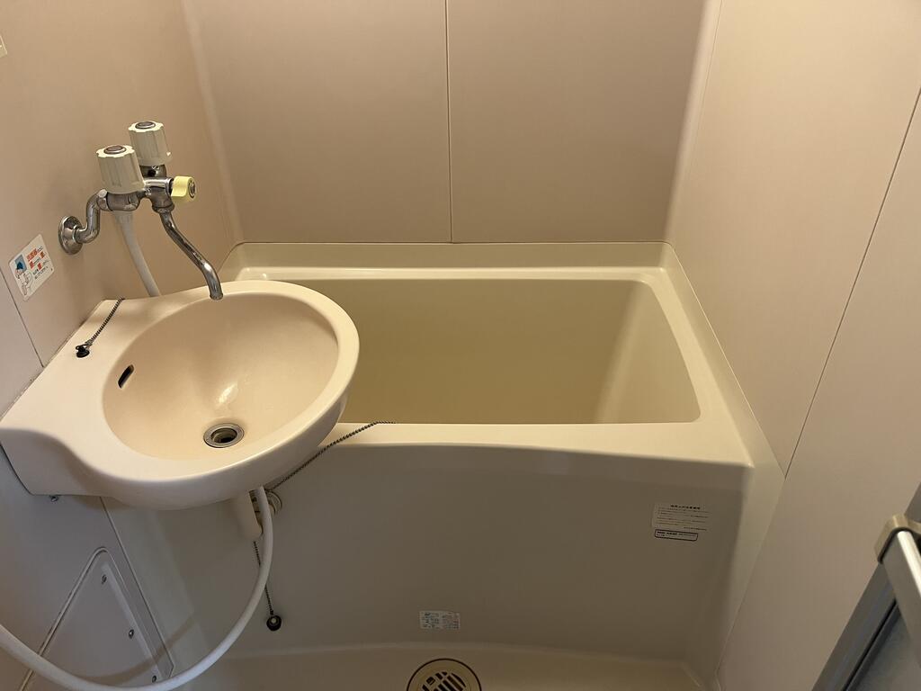 バス・シャワールーム　嬉しいバス・トイレ別室♪