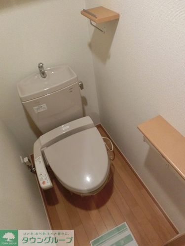 トイレ　トイレ