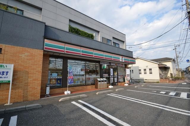 コンビニ　セブンイレブン（コンビニ）まで140m