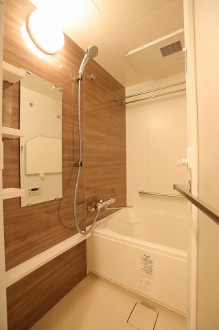 バス・シャワールーム　バス※別部屋参考写真