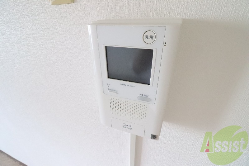 セキュリティ　一人分のキッチン用品の収納はここで十分ですよ