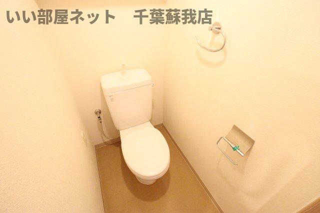 トイレ　ゆったりとした空間のトイレです