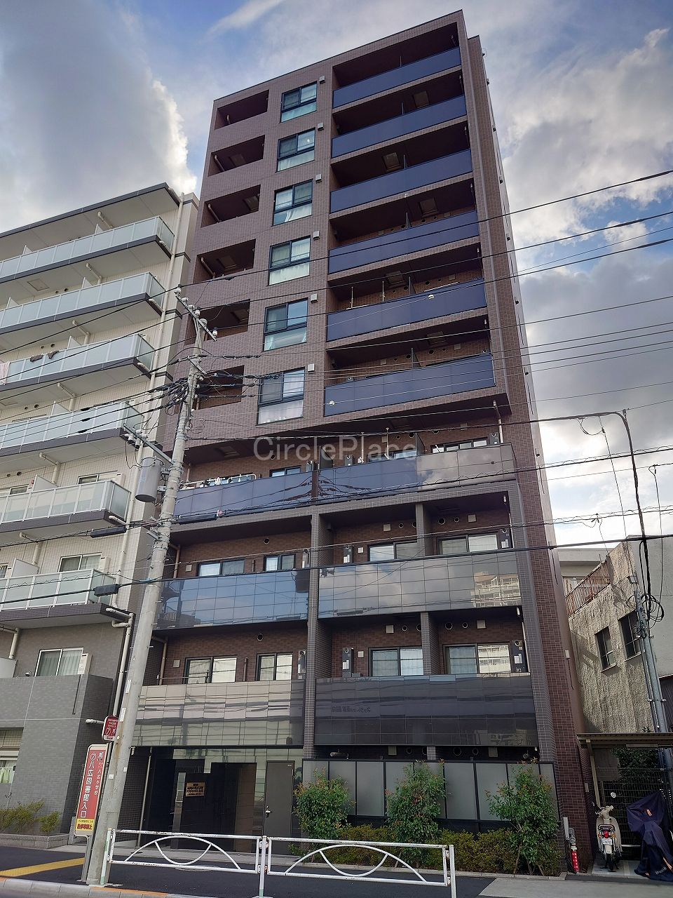 建物外観　分譲賃貸マンション