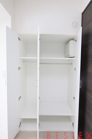 収納　※同建物内・別タイプの参考写真です。
