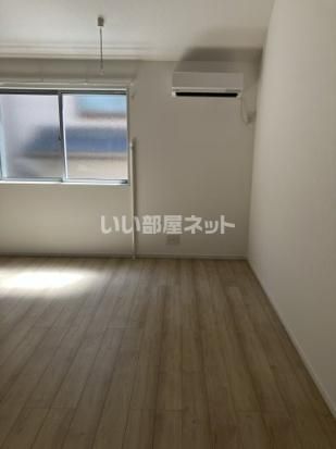 Coral茅ヶ崎の居間写真