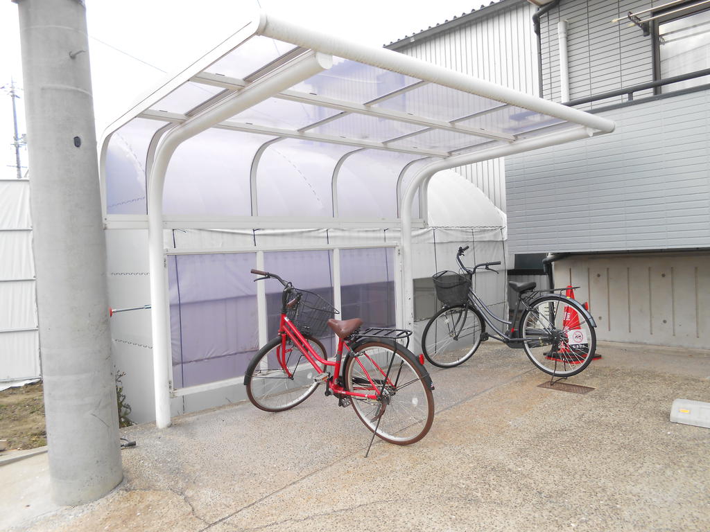 その他共有部分　駐輪場です☆