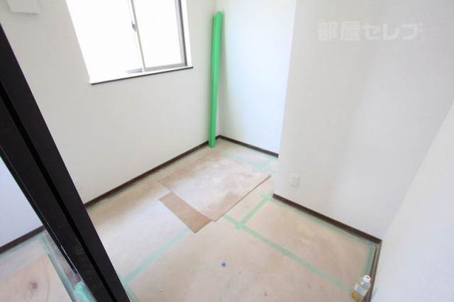 その他部屋・スペース　引き戸で仕切られたお部屋です。