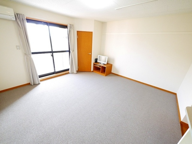 その他部屋・スペース　使い勝手のいい寝室です