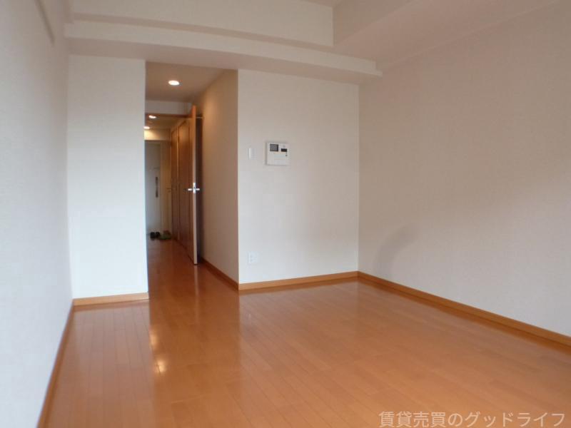 その他部屋・スペース　シンプルな家具が合いそうですね。