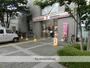 コンビニ　セブンイレブン（コンビニ）まで77m