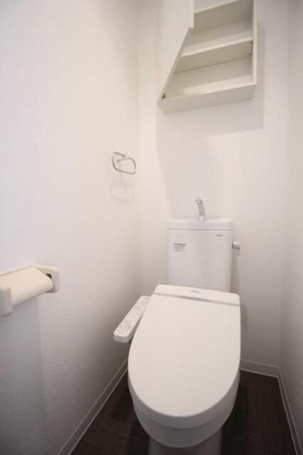 トイレ　清潔感のあるトイレです